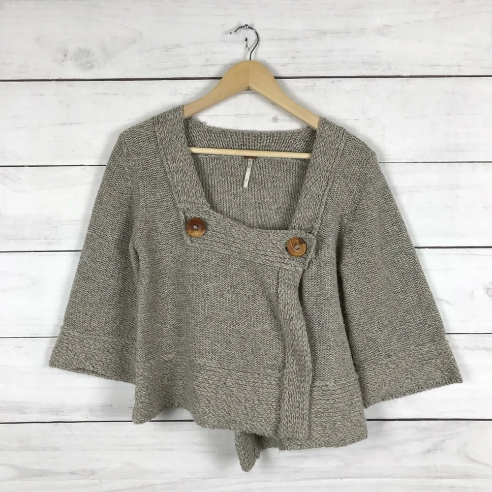 Free People Sweater - Picture 1 of 5